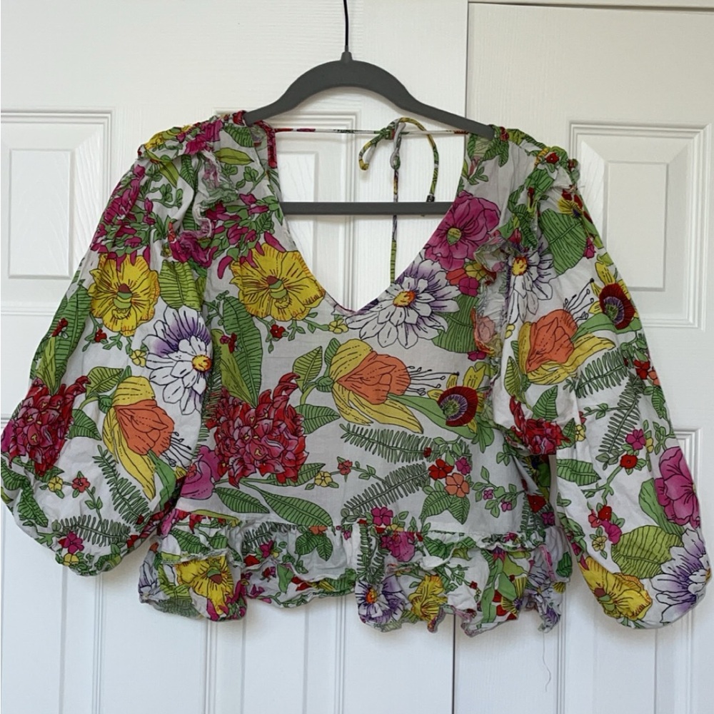 Love the Label Women’s Floral Crop Blouse